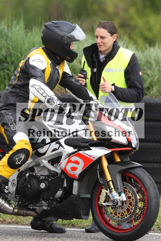 Archiv-2025/10 23.04.2025 Cornu Master School ADR/rot-rouge/58